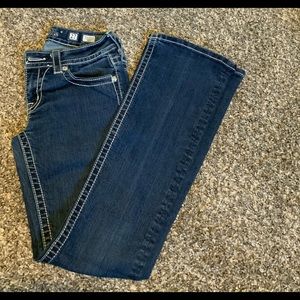 Women’s Miss Me jean